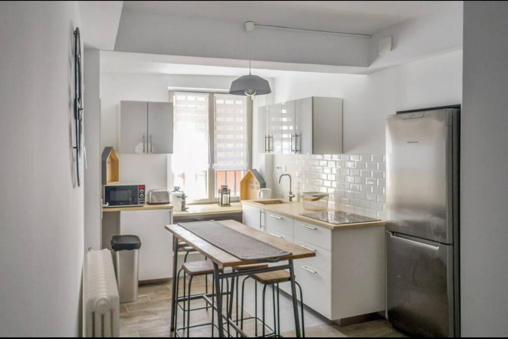 Au Coeur D'avignon 2 - Wifi - Centre Apartment